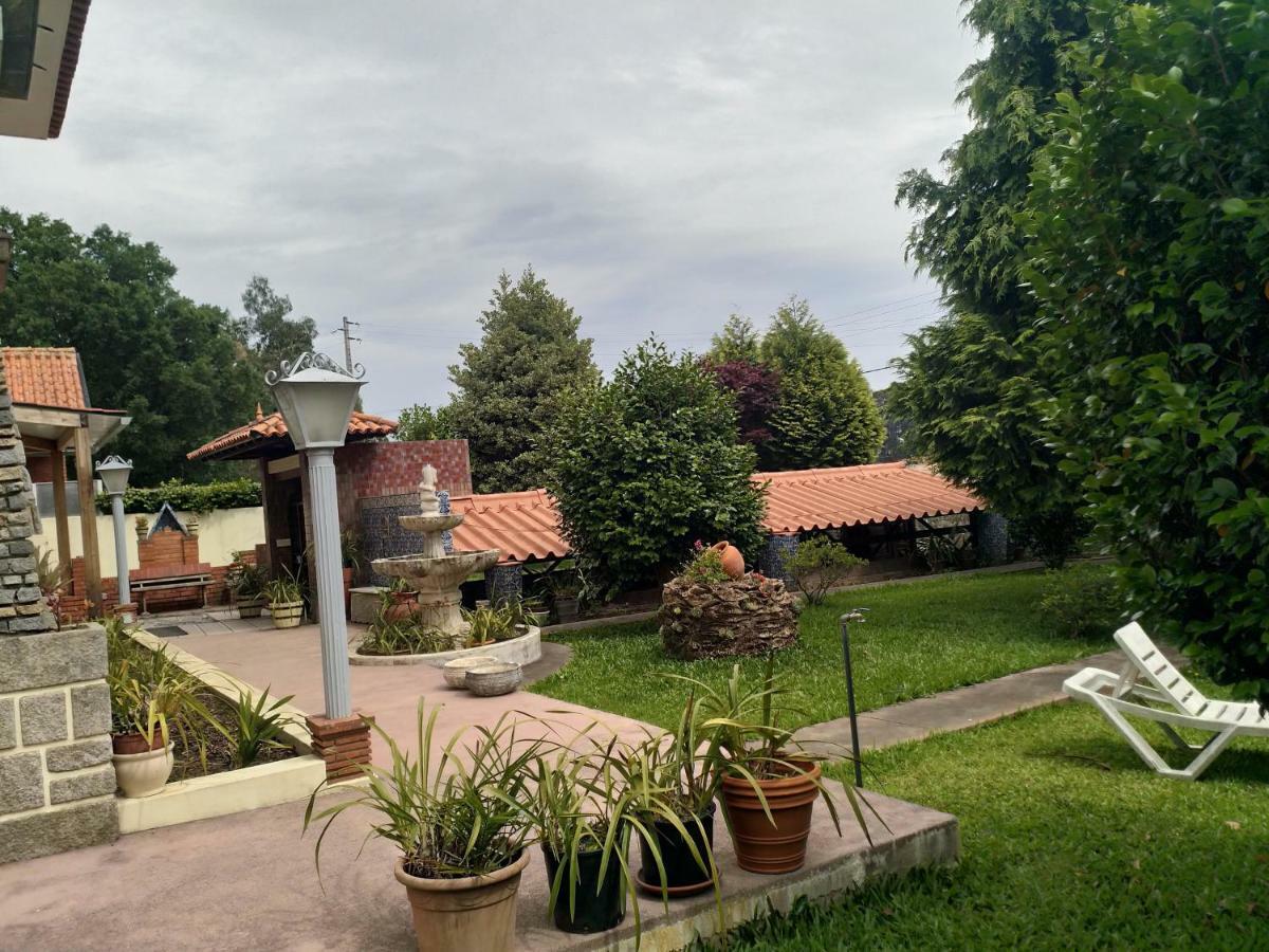 Metro Vilar Suites & Villas Vilar do Pinheiro Bagian luar foto
